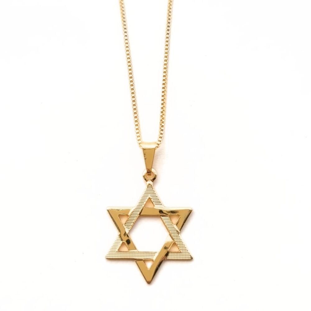 Colar Estrela de Davi banho ouro 18k