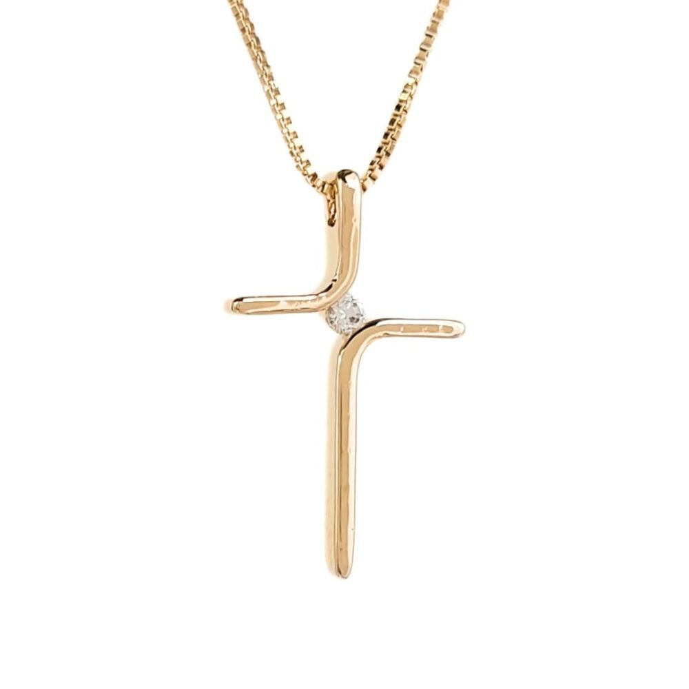 Colar cruz com zirconia cristal no centro banho ouro 18k